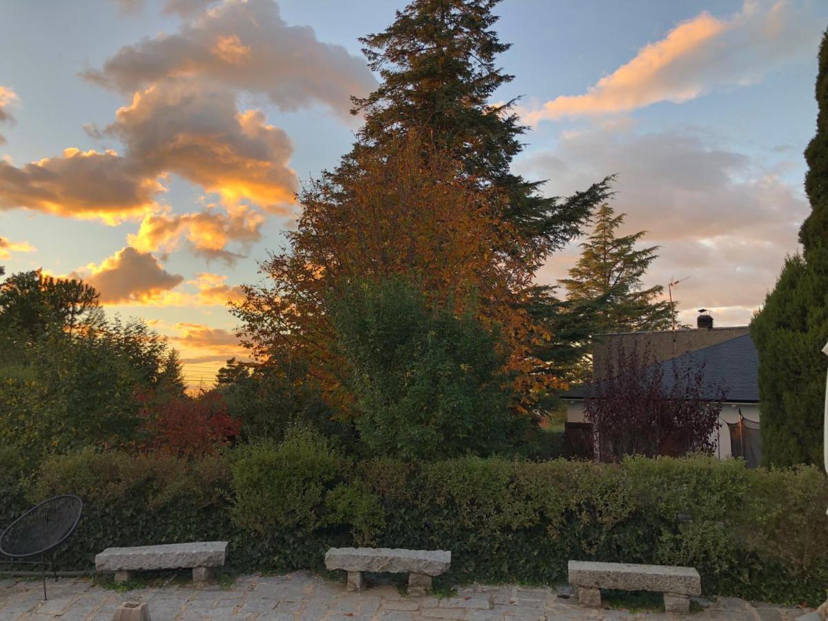 Villa Aurelia - Casa De Campo Con Jardin Y Piscina Entre Madrid Y Segovia Ortigosa del Monte Exteriér fotografie
